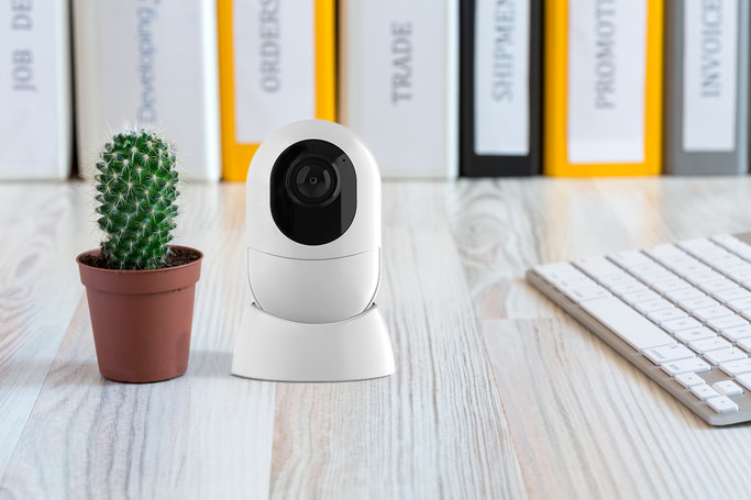 Security camera with free cloud storage